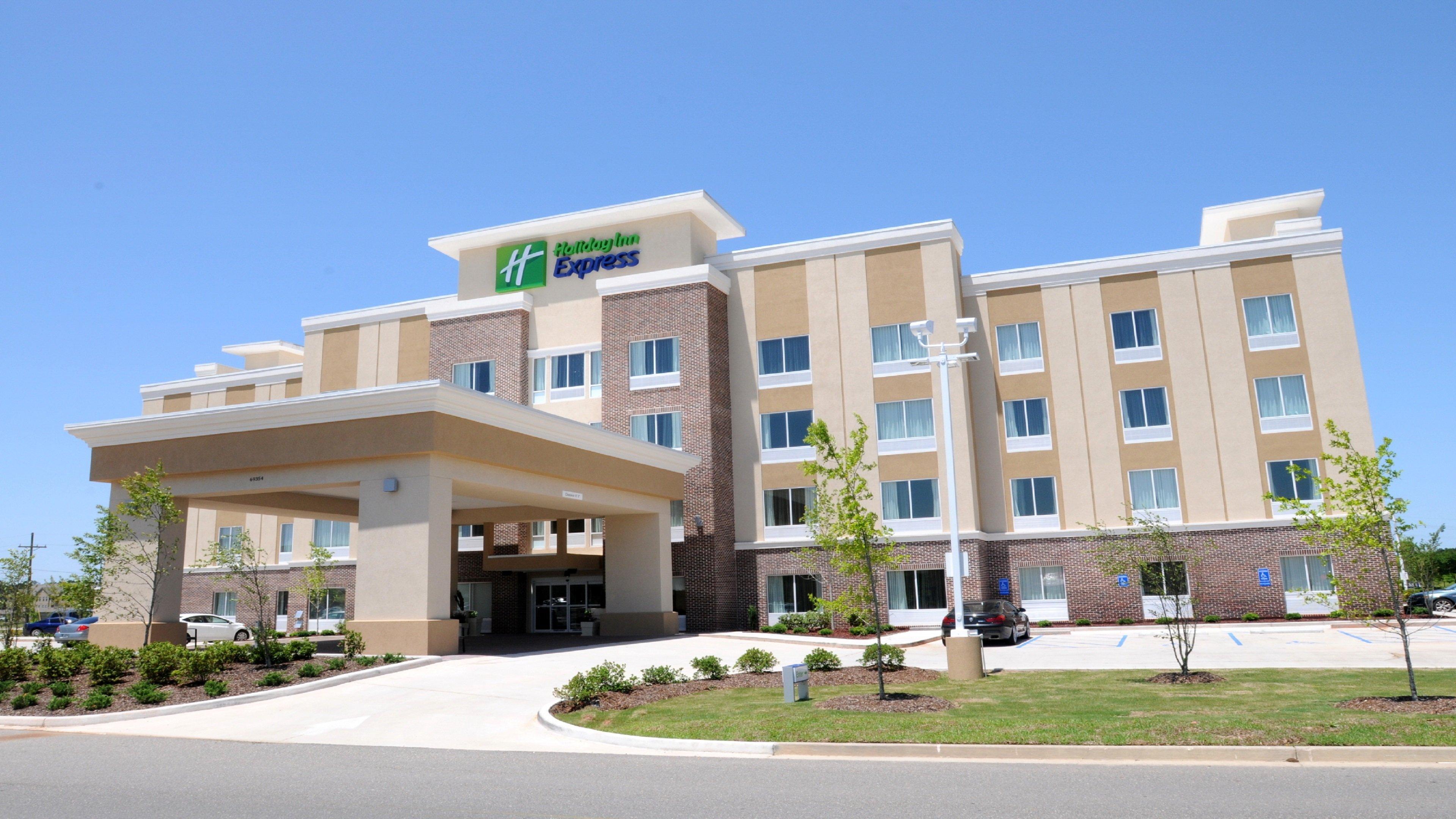 Holiday Inn Express Covington-Madisonville By Ihg מראה חיצוני תמונה