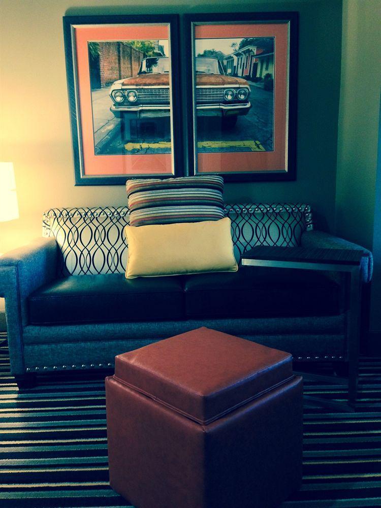 Holiday Inn Express Covington-Madisonville By Ihg מראה חיצוני תמונה